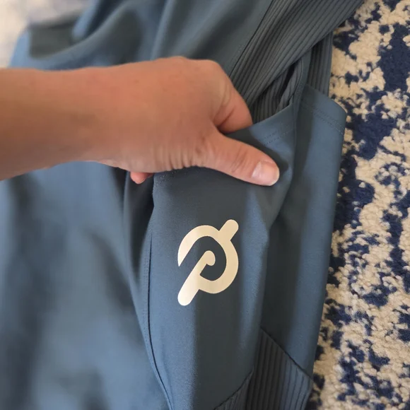 Peloton Blue High-Waisted Leggings - Picture 5 of 5